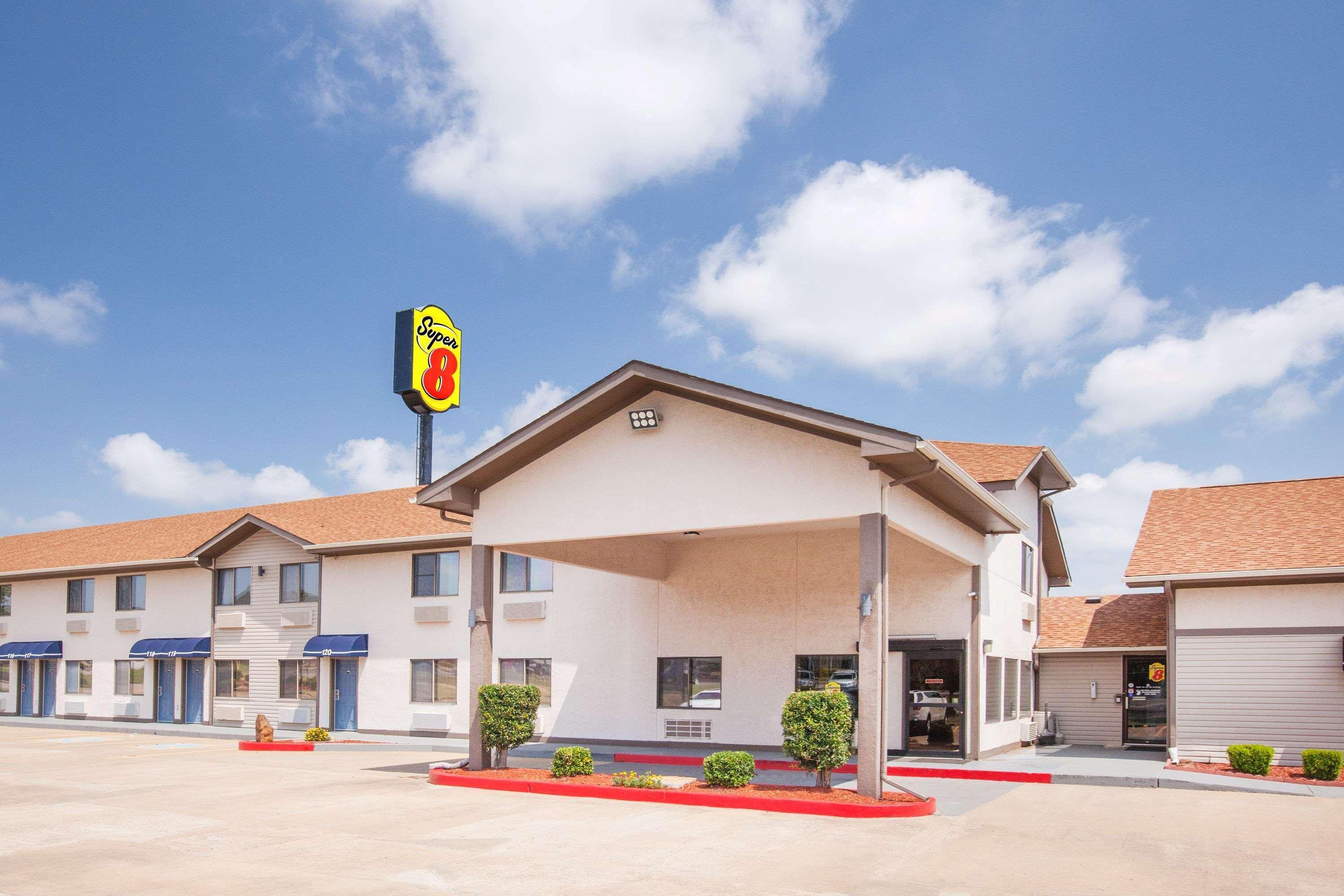 Super 8 By Wyndham Van Buren/Ft. Smith Area Zewnętrze zdjęcie