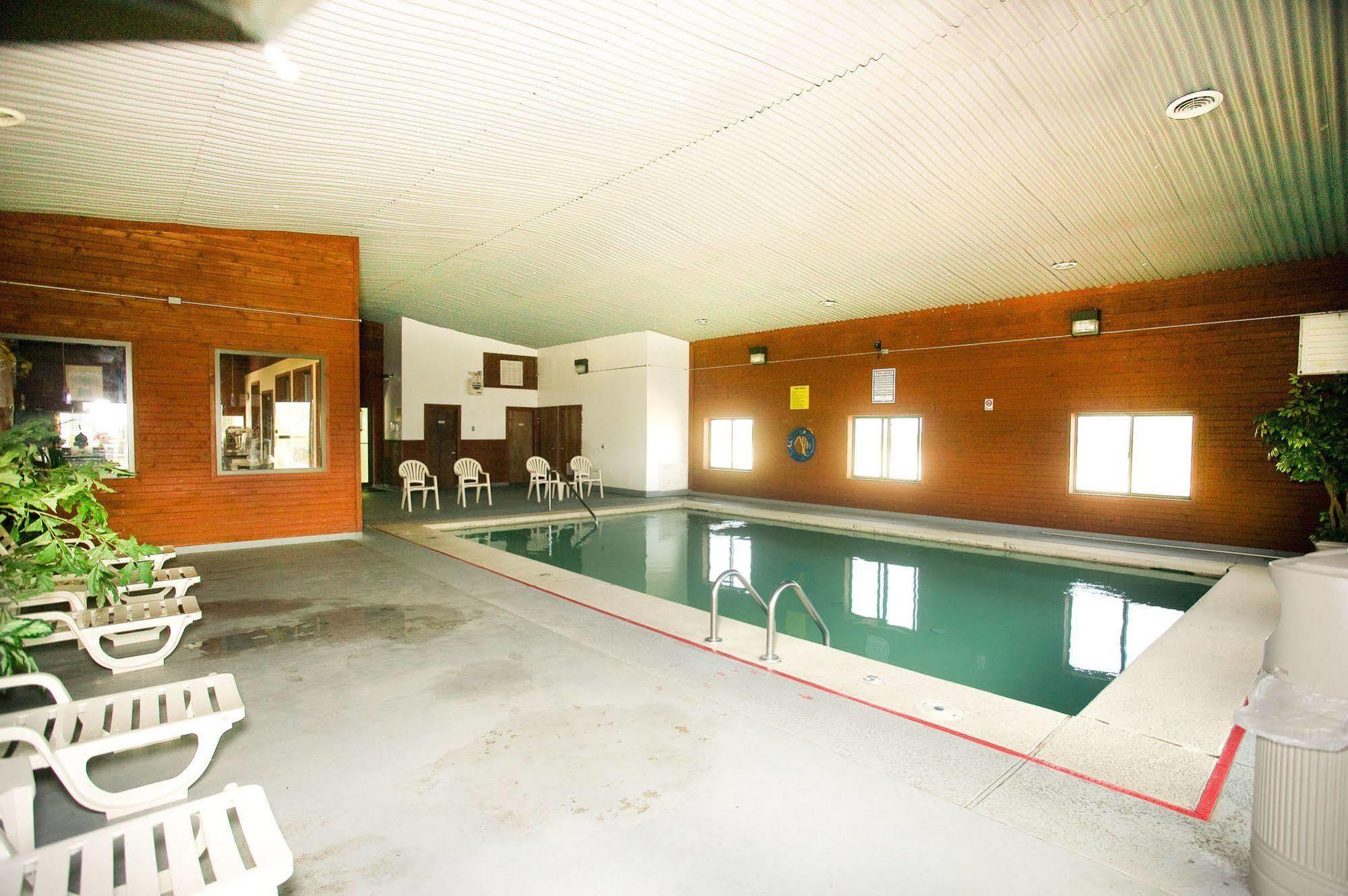 Super 8 By Wyndham Van Buren/Ft. Smith Area Zewnętrze zdjęcie